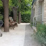 Lejlighed Grand Appartement, 2 Et Jardin