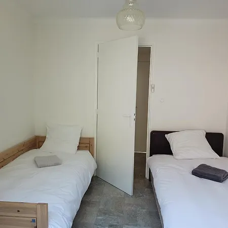 Grand Appartement, 2 Et Jardin Apartamento *