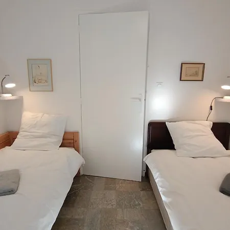 Grand Appartement, 2 Et Jardin Appartement *