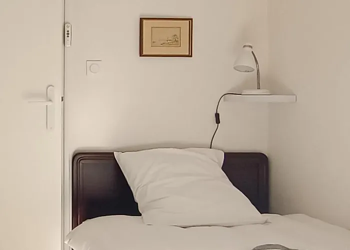 Appartement Grand Appartement, 2 Et Jardin